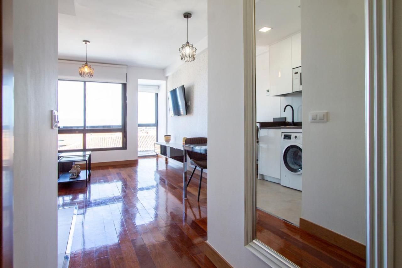 Apartamentos Castilla Luz Business Madrid Buitenkant foto